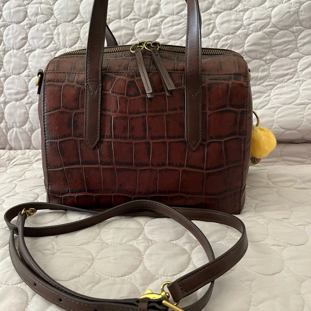 Fossil Brown satchel with Structured Design - Picture 3 of 8